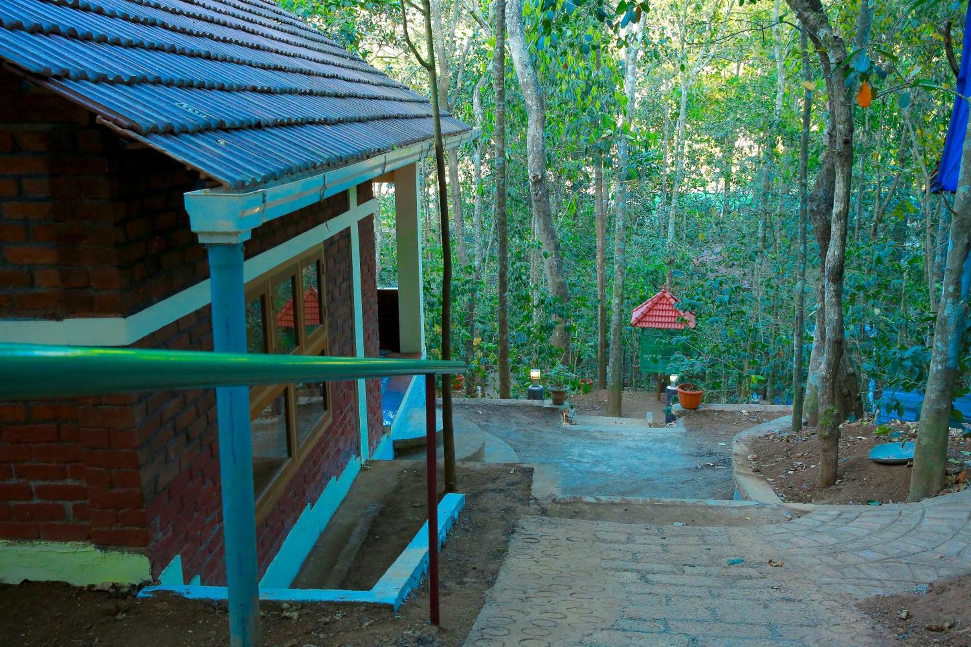 Snow Hills Resorts Thekkady Buitenkant foto