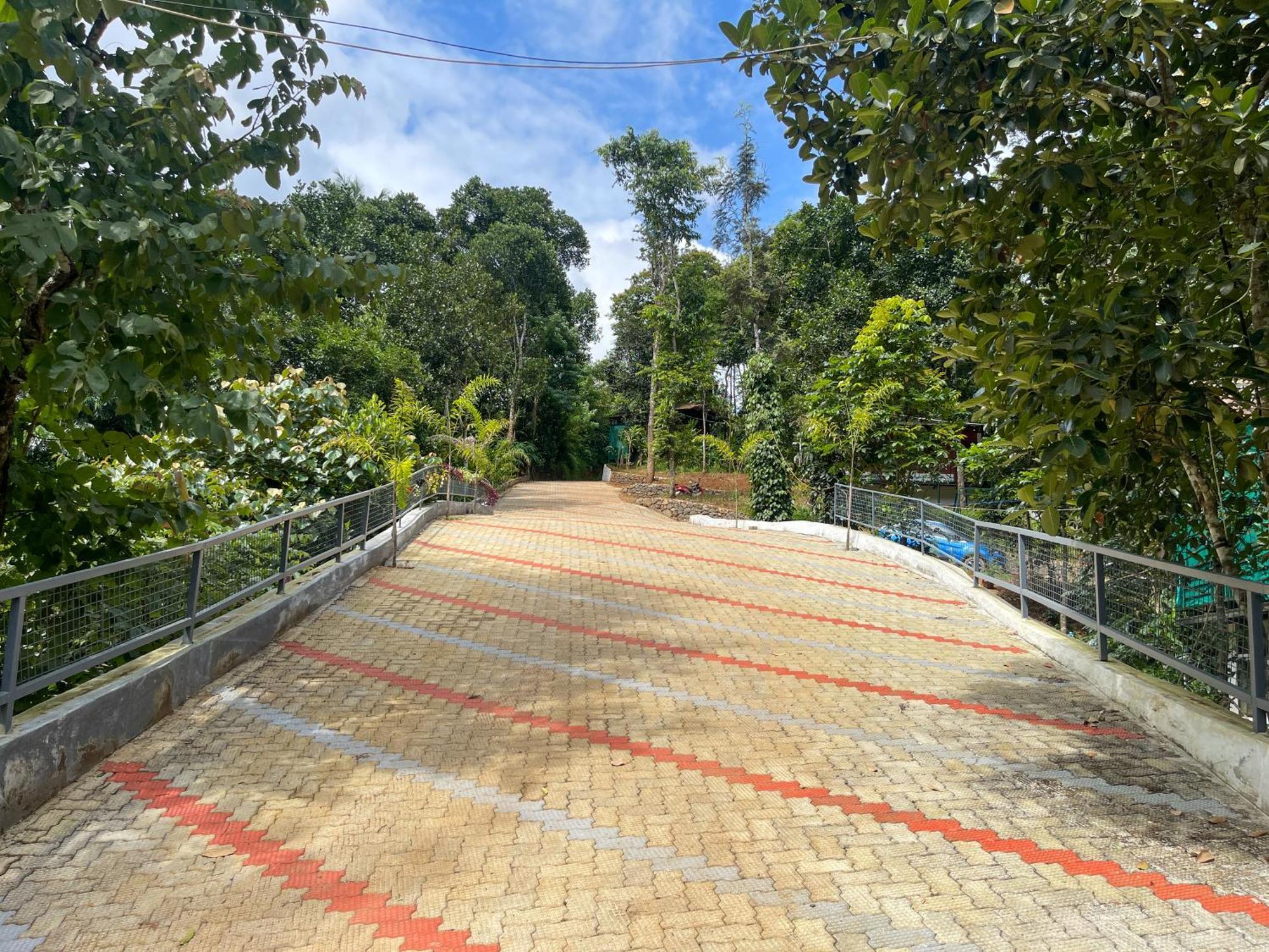 Snow Hills Resorts Thekkady Buitenkant foto