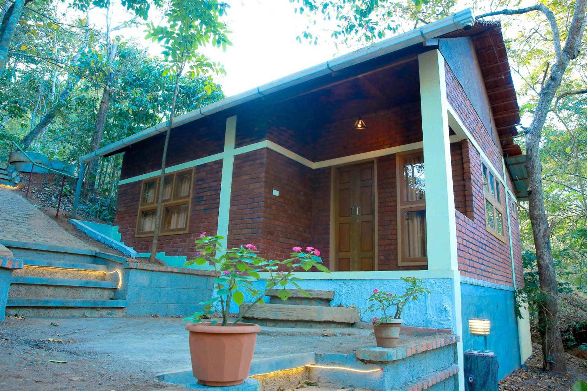 Snow Hills Resorts Thekkady Buitenkant foto