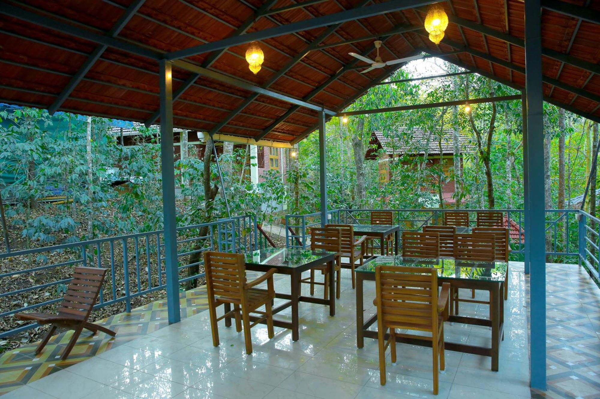 Snow Hills Resorts Thekkady Buitenkant foto